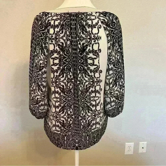 New Directions black and white dressy loose fit blouse in size PS (Petite Small) - Picture 9 of 11